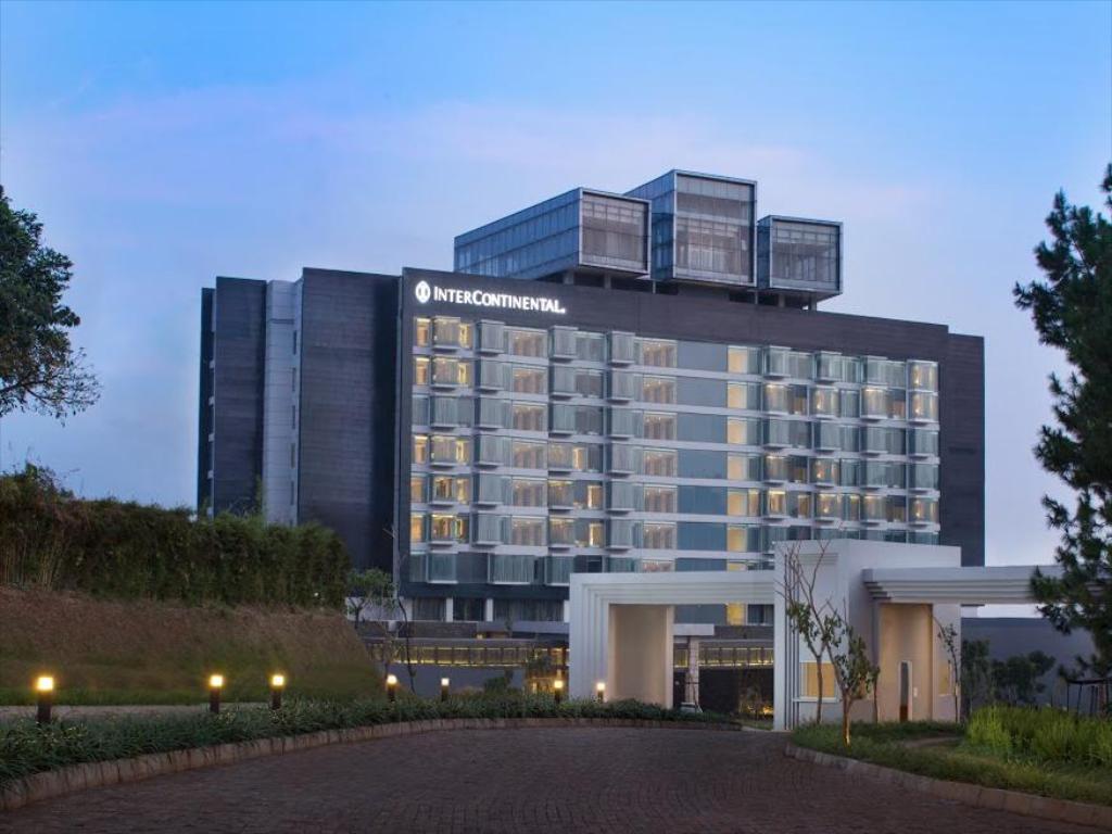 Desain Hotel yang menakjubkan - InterContinental Bandung Dago Pakar - ATASTAY