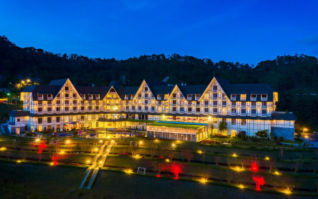 Swiss Belresort Tuyền Lâm - Khách sạn quanh hồ Tuyền Lâm đẹp nhất