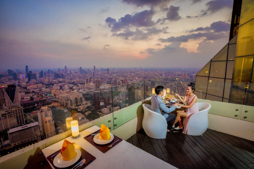Baiyoke Sky Rooftop Bar - Đừng bỏ qua khi du lịch Bangkok